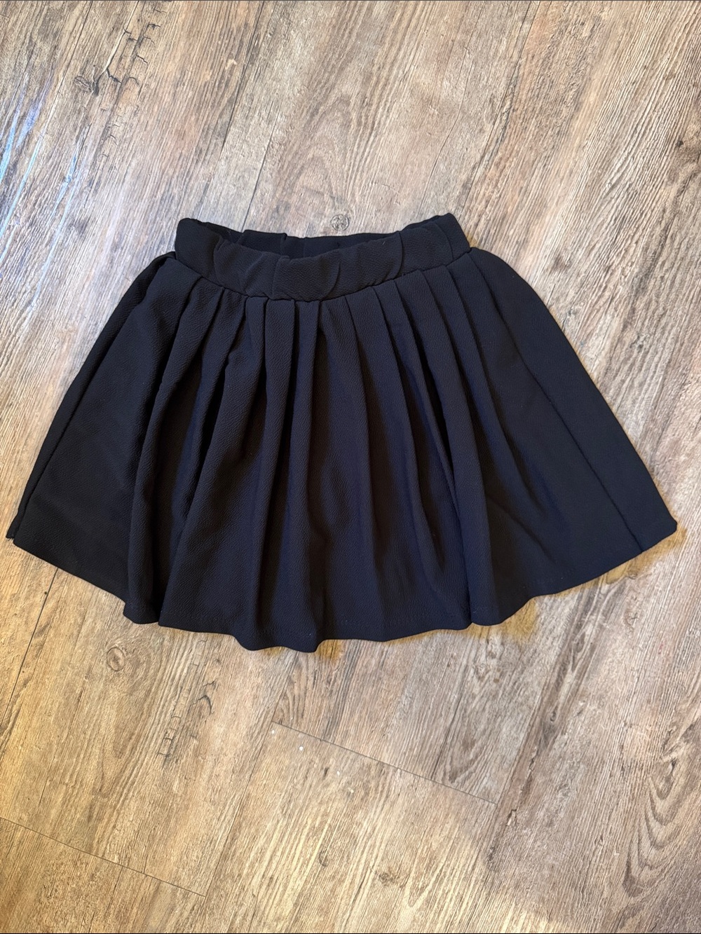 Girls' Black Pleated Skort with Stretch Waistband